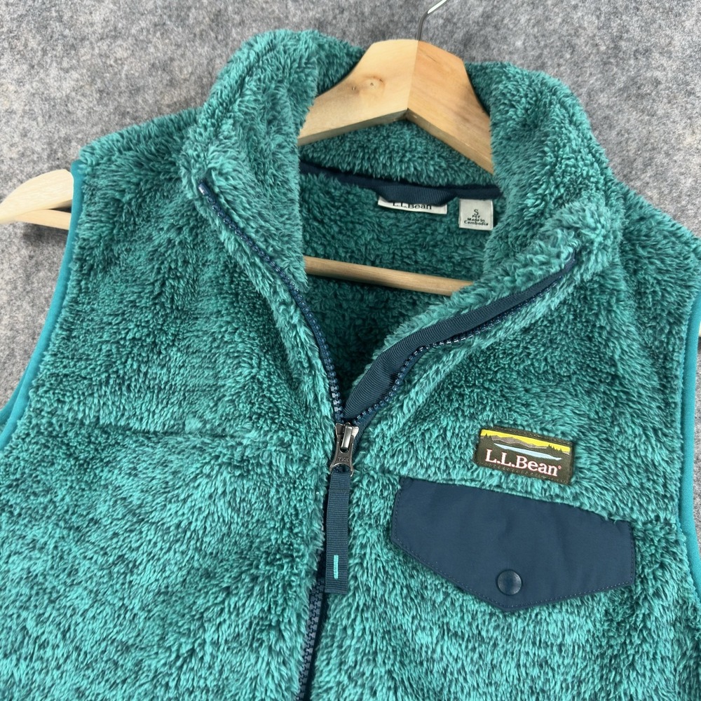 L.L.Bean Vest Womens S Petite Green Fleece Full Zip Pockets Outdoor Warm Cozy